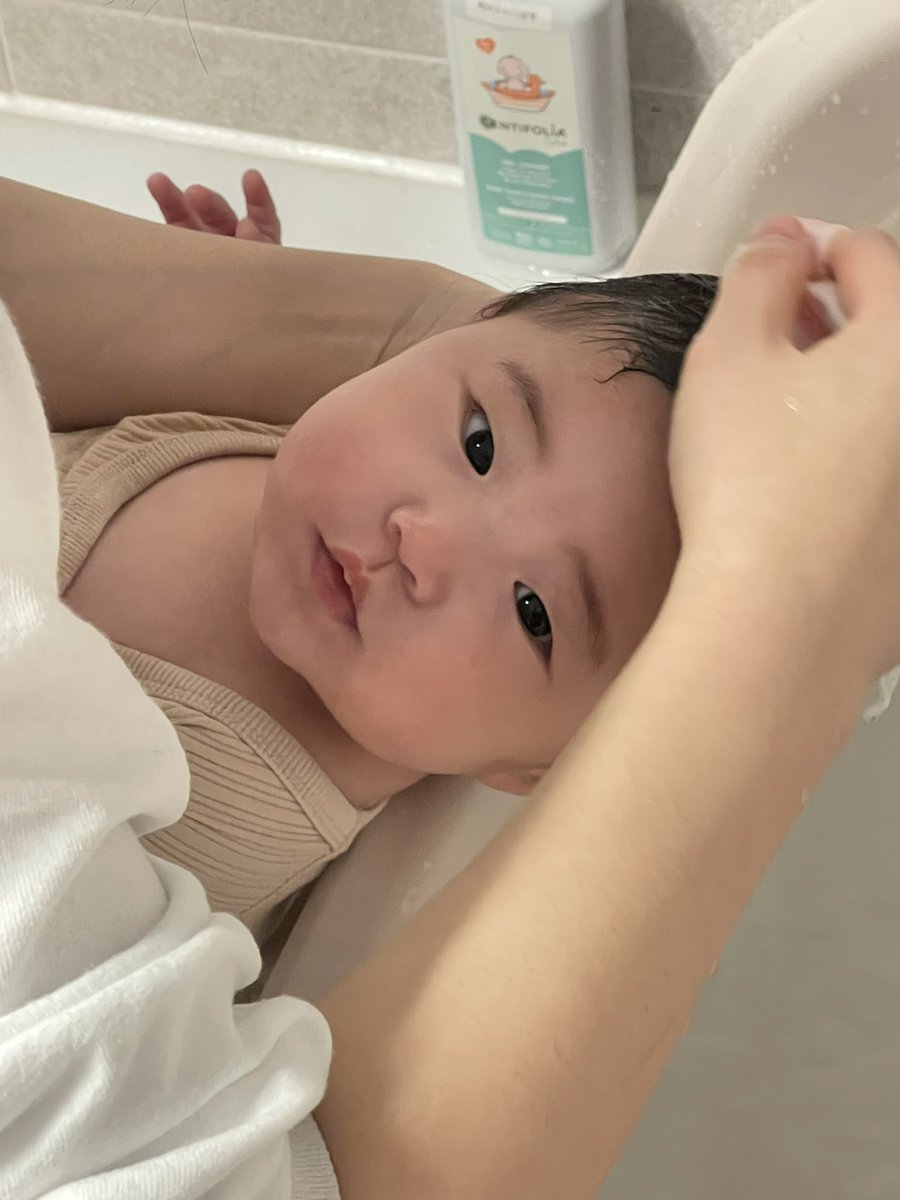 bbonggul's tweet photo. 공쥬님❤️❤️❤️ https://t.co/5al2c6q2dk