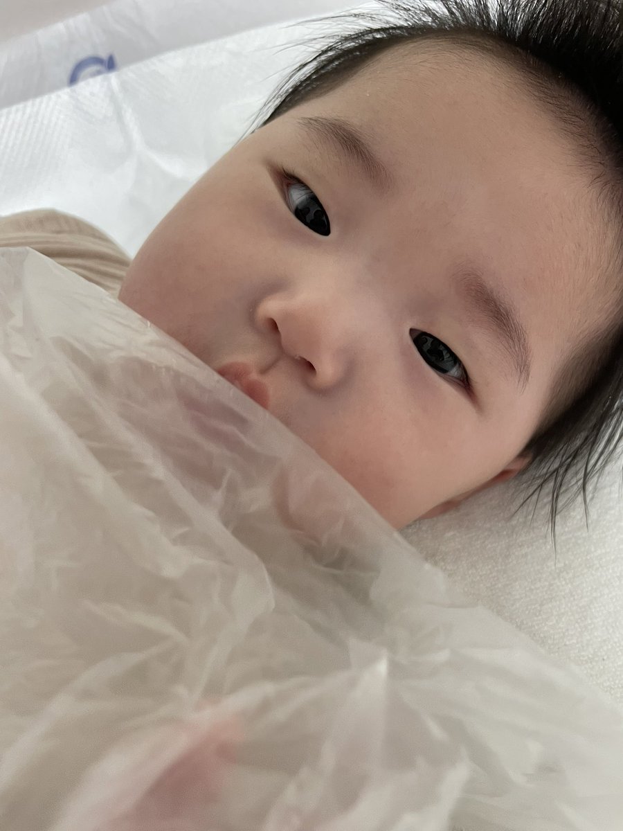bbonggul's tweet photo. 공쥬님❤️❤️❤️ https://t.co/5al2c6q2dk