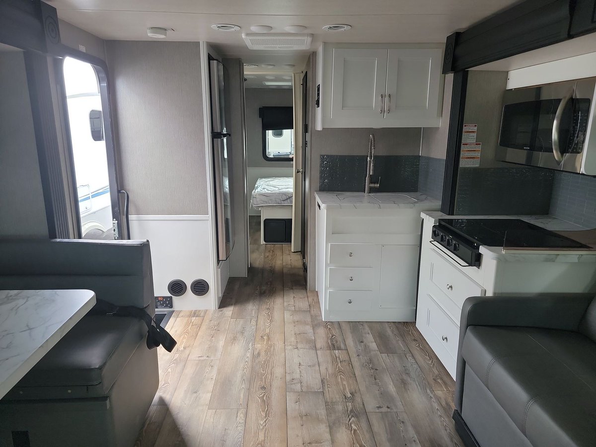 Secure RV Buyers tweet media