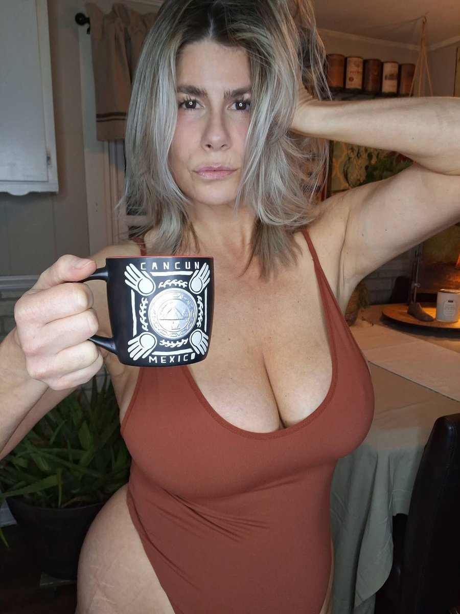SarahMarshe3's tweet photo. First Coffee..☕️   Then Hugs... 🤗 🤗
Happy Tuesday and hope this swelling goes down today from the oral surgery... Got worse last night!  Dm me and say info ℹ️ 
#kodybestrong https://t.co/VnQjYOv5OF