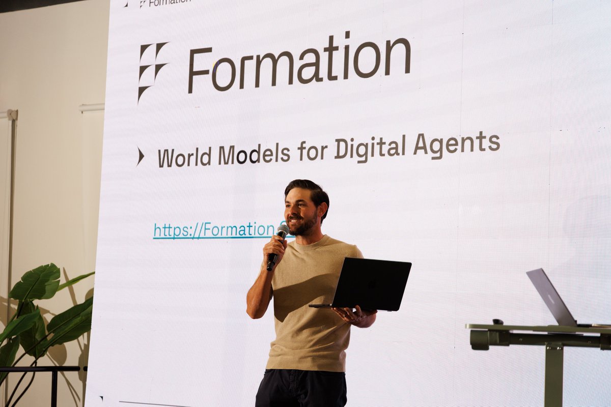 Miami AI Hub tweet media