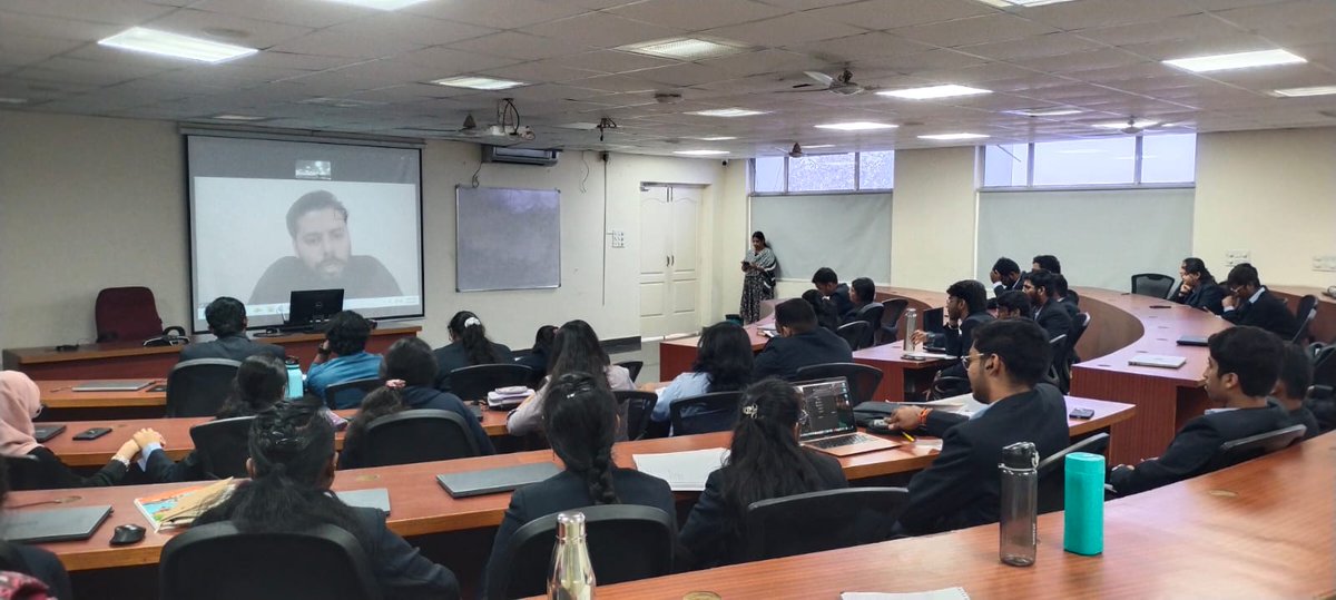 ascipgdm's tweet image. We sincerely thank Mr. Saurabh Mehra for sharing his expertise and inspiring our students with his valuable insights.

📩 admissions.pgdm@asci.org.in
🌐 ascipgdm.in | 📞+91 9121011411
#asci #ascipgdm #guesttalk #industryconnect #branding #brandmanagement #positioning