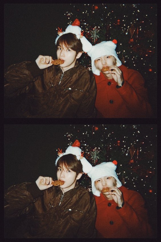 paint 🎂 2much tweet media