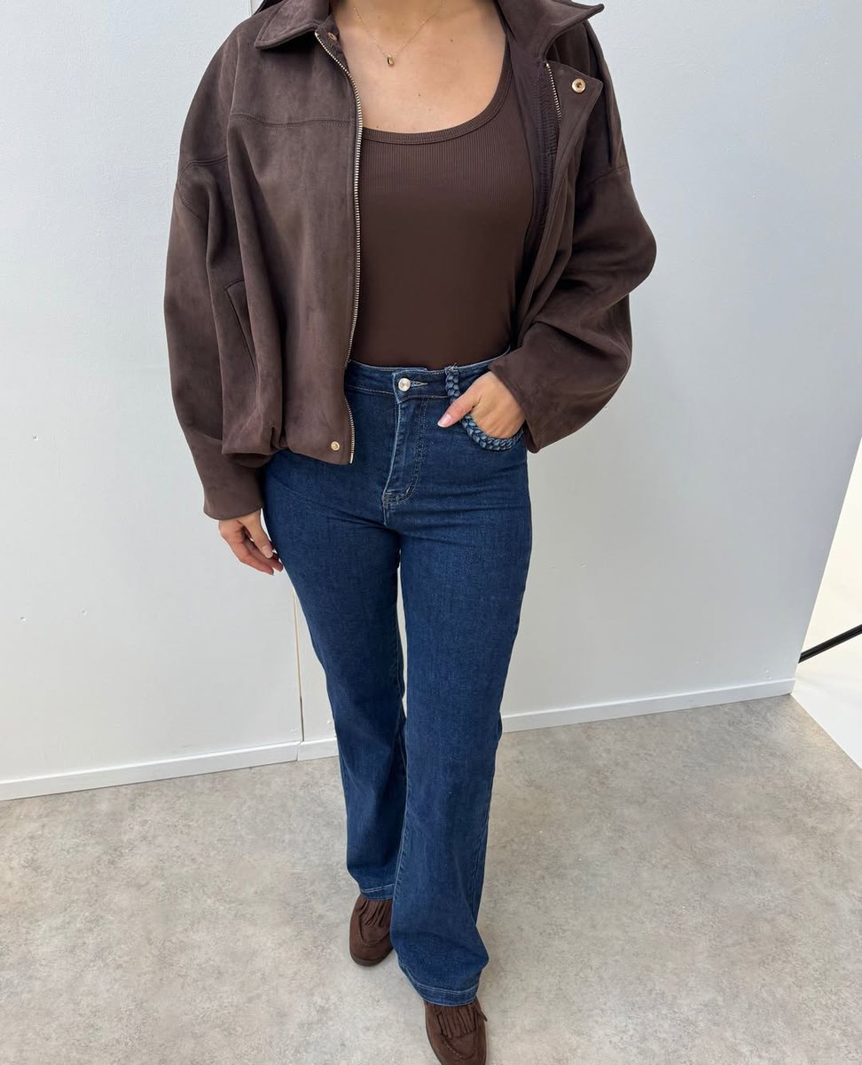 BlueVanilla tweet media