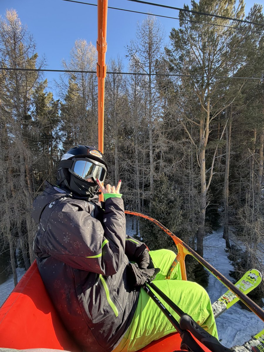 У меня теперь диагноз - ЛЫЖАГОЛИК 🎿