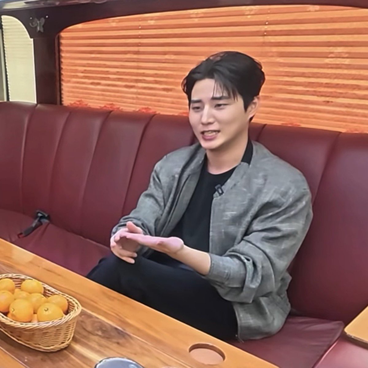 forever__k____'s tweet photo. 영현이 밥 먹는 행위가 귀찮다고 하는 사람을 진심으로 너무 안타까워하고 있잖아 지금… https://t.co/ajBfolcCjL