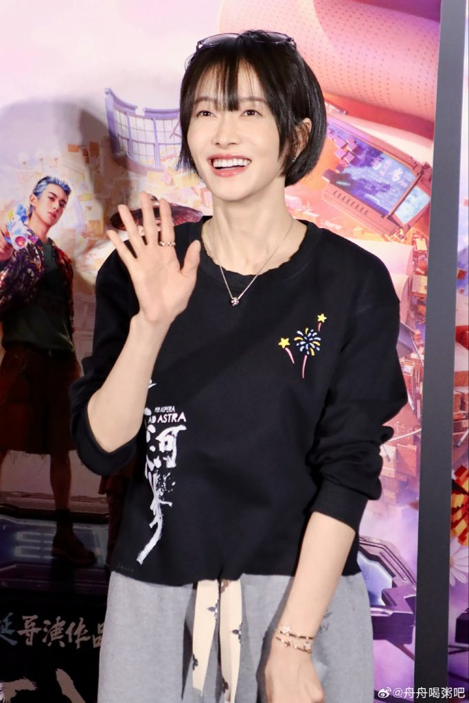 VICTORIASONG THAILAND tweet media