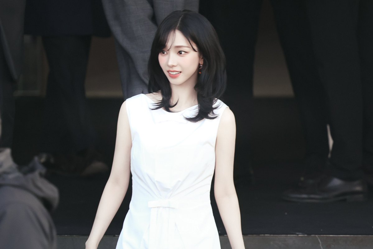 260226｜KARINA at Prada FW26 Womenswear Collection Fashion Show

KARINA FOR PRADA FW26

#aespa #æspa #AESPA #에스파 #エスパ #ウィンター
#Karina #카리나 #劉知珉 #カリナ
#KarinaxPrada