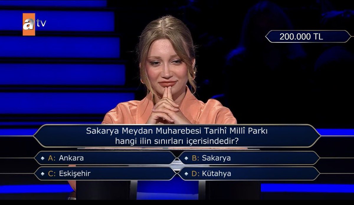 Hanımefendi  bu soruya doğru cevap veremedi. 
Her vatansever bu soruya doğru cevabı verecek kadar tarihini bilmeli.