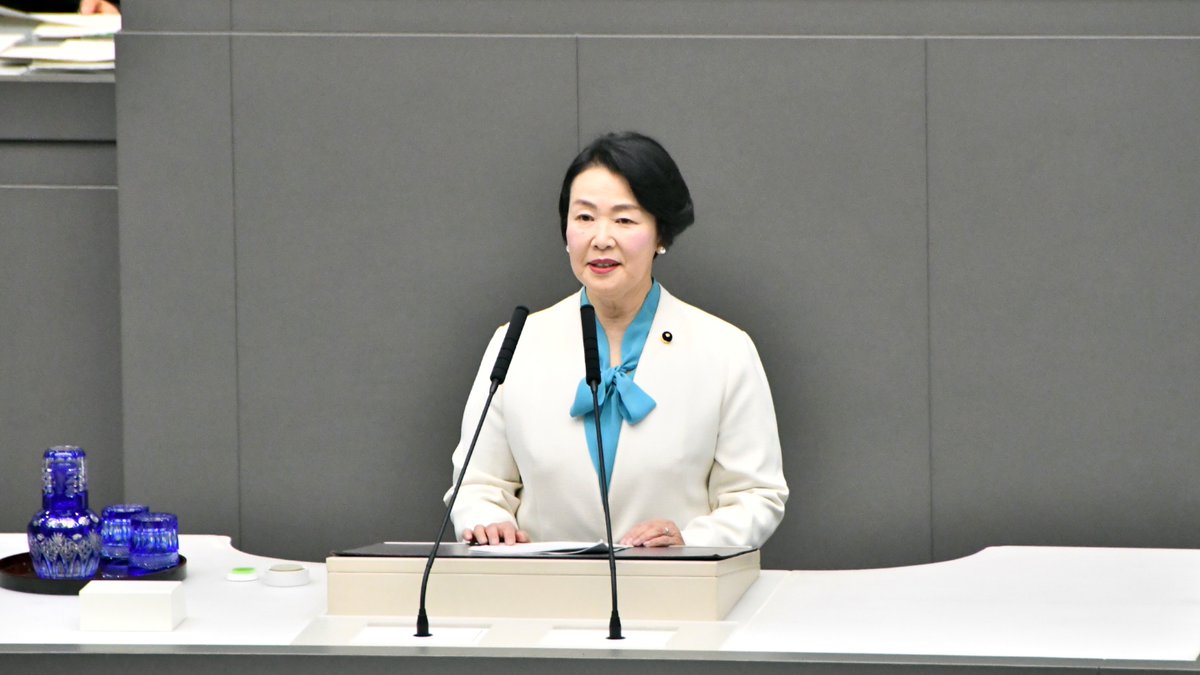 久保里香議員が一般質問!
木密地域の私道無電柱化を具体策で後押し。
知事は新たな支援策実施を表明。
女性のがん検診“プッシュ型”推進へ。
骨粗しょう症対策も提案。
提案が、都政を動かす。 💪✨
#都議会公明党