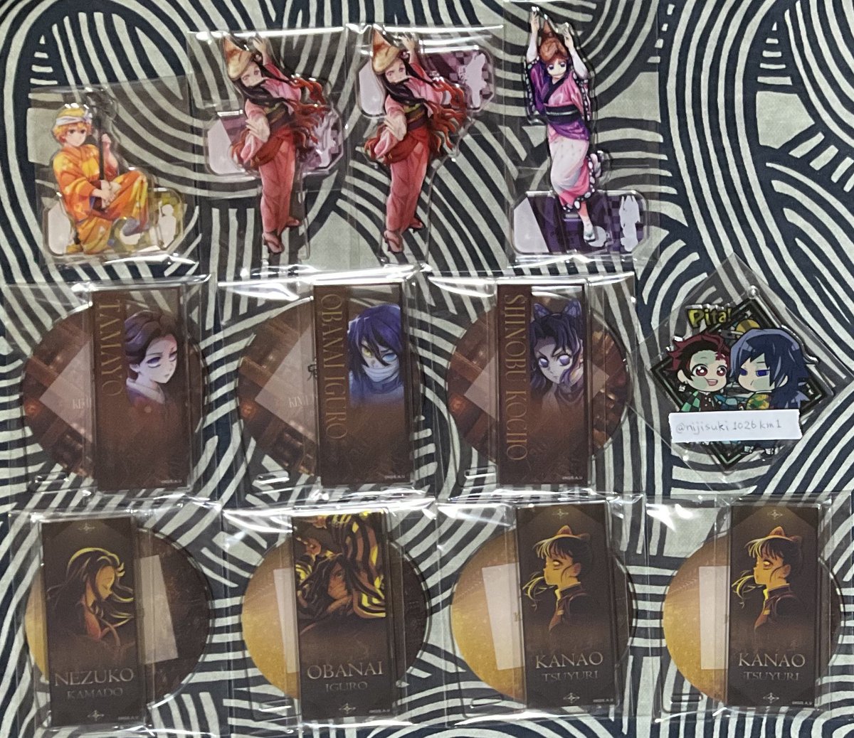 RT @nijisuki1026km1: 【交換】鬼滅の刃 阿波踊り アクリルスタンド