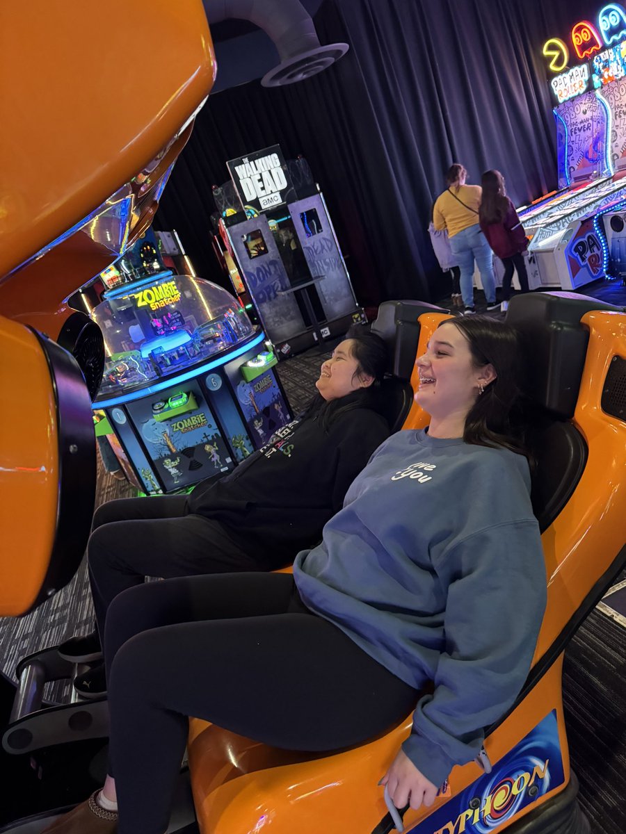 PLHS Circle of Friends tweet media