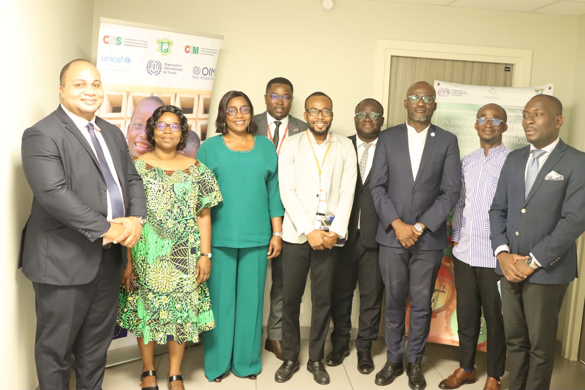 OITAbidjan's tweet photo. En Côte d’Ivoire, @OITAbidjan , via les projets #ENACTE et #T4DW, équipe l’Inspection du travail en matériel stratégique pour intensifier la lutte contre le #TravailDesEnfants et soutenir durablement l’action du @Gouvciofficiel .

#NormesDuTravail
#TravailDécent https://t.co/wZ9SSHJCKq