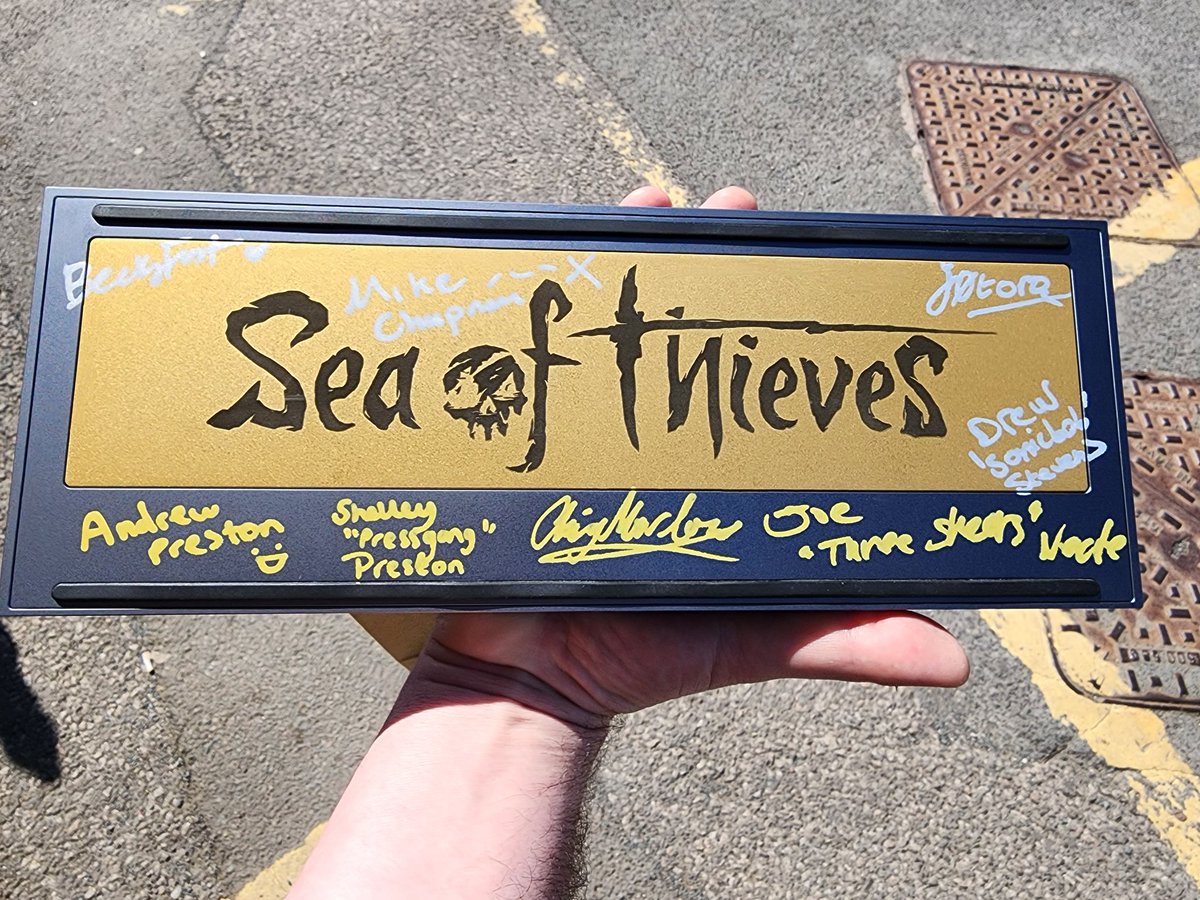 SwordSandwich tweet media