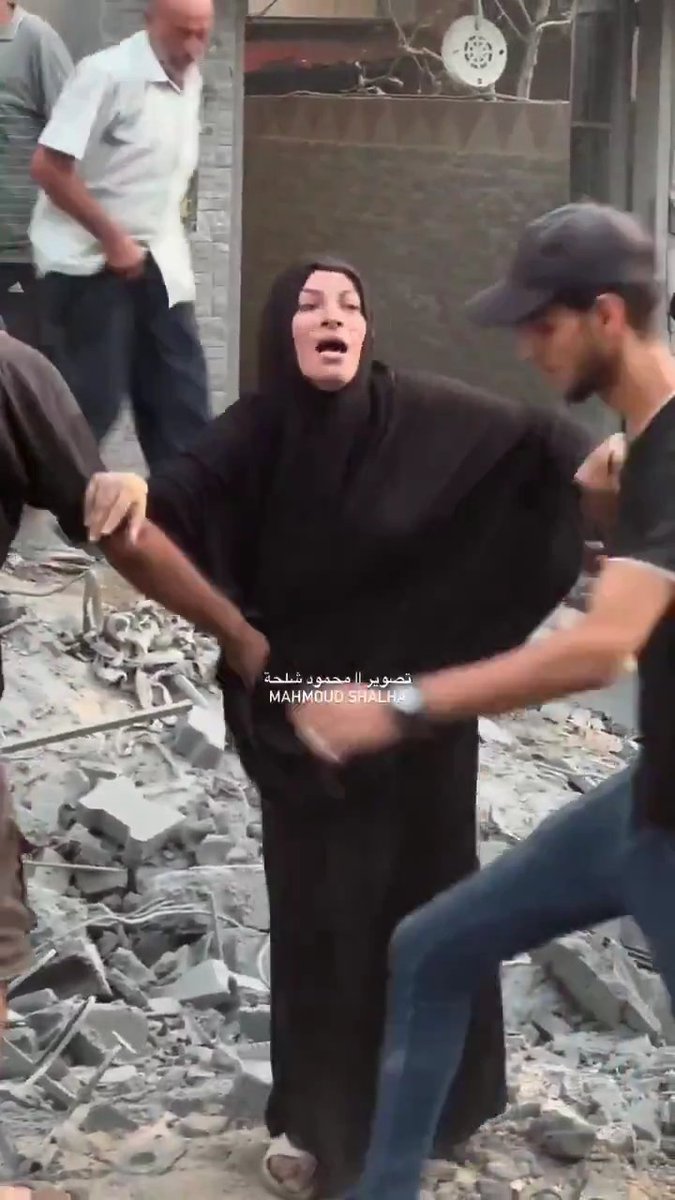 nadaa01012's tweet photo. Humanity check ✔️ 💔
IIf you’re scrolling, PLEASE leave a dot. https://t.co/bPHfNFUoGl