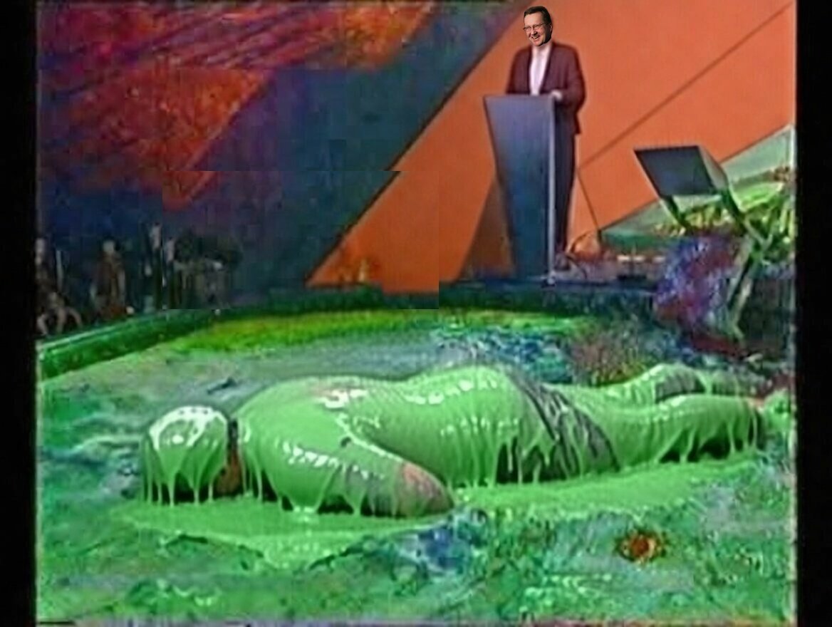 churnwell's tweet photo. Enoch actually banged his head on bottom of the tank, which was famously shallow. But fair play to him. He didn't sue or complain at all. https://t.co/ArRhQ50xEQ