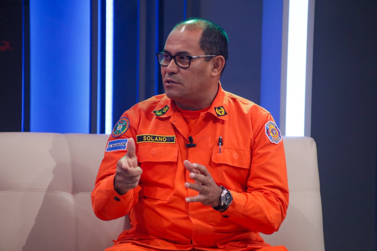 <a href="/Director_CBES/">Baltazar Solano 🇸🇻</a> <a href="/MedioAmbienteSV/">Ministerio de Medio Ambiente</a> <a href="/PROCIVILSV/">Protección Civil de El Salvador</a> 🧵<a href="/Director_CBES/">Baltazar Solano 🇸🇻</a>: 
“Comparativo de incendios del 1 de enero al 25 de febrero:
🔥 Maleza: 664 en 2025 y 1,283 en 2026
🌲 Forestales: 15 en 2025 y 73 en 2026
🏠 Estructurales: 141 en 2025 y 207 en 2026.”