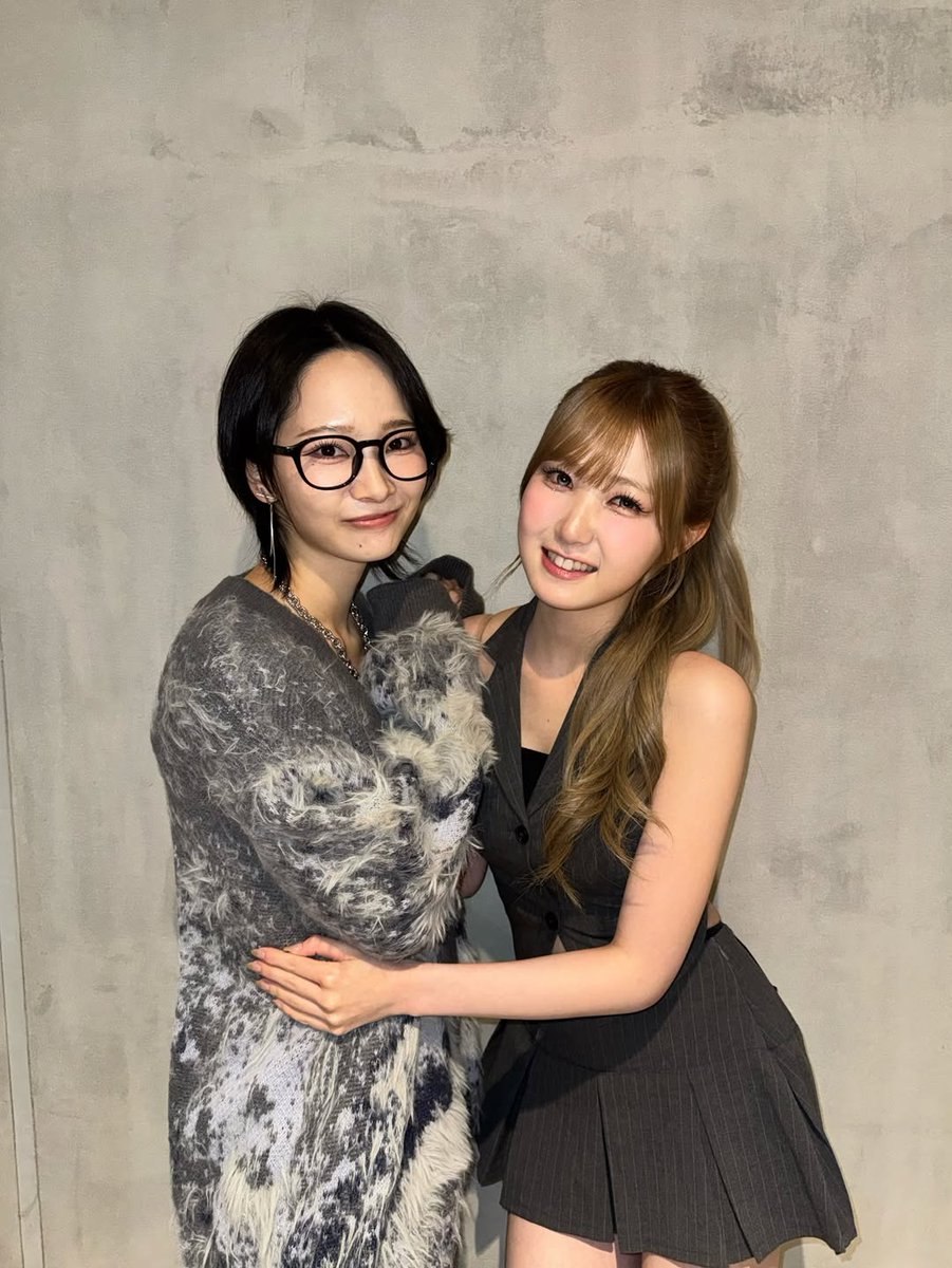 smnarchive's tweet photo. With :
#UTAHA from #WEDNESDAYCAMPANELLA
#NOSERIN
#YUIRI & #KOHINA from #AKB48 https://t.co/Aesz7M0PFg
