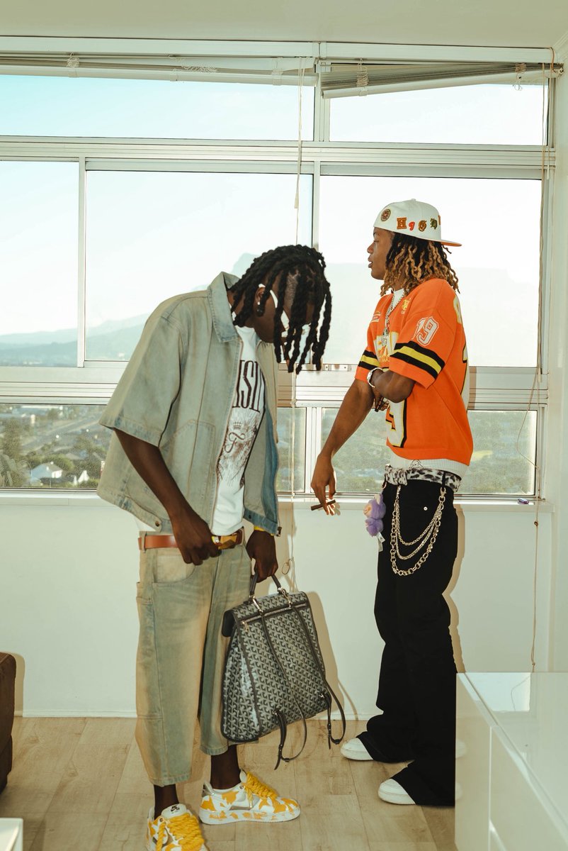 kellylivinlarge's tweet photo. Mama told only real niggas cry 😭 https://t.co/qoPNS5zWAd