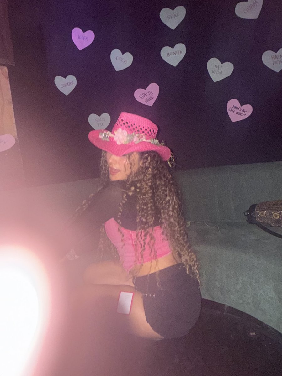 Nikki Silva tweet media