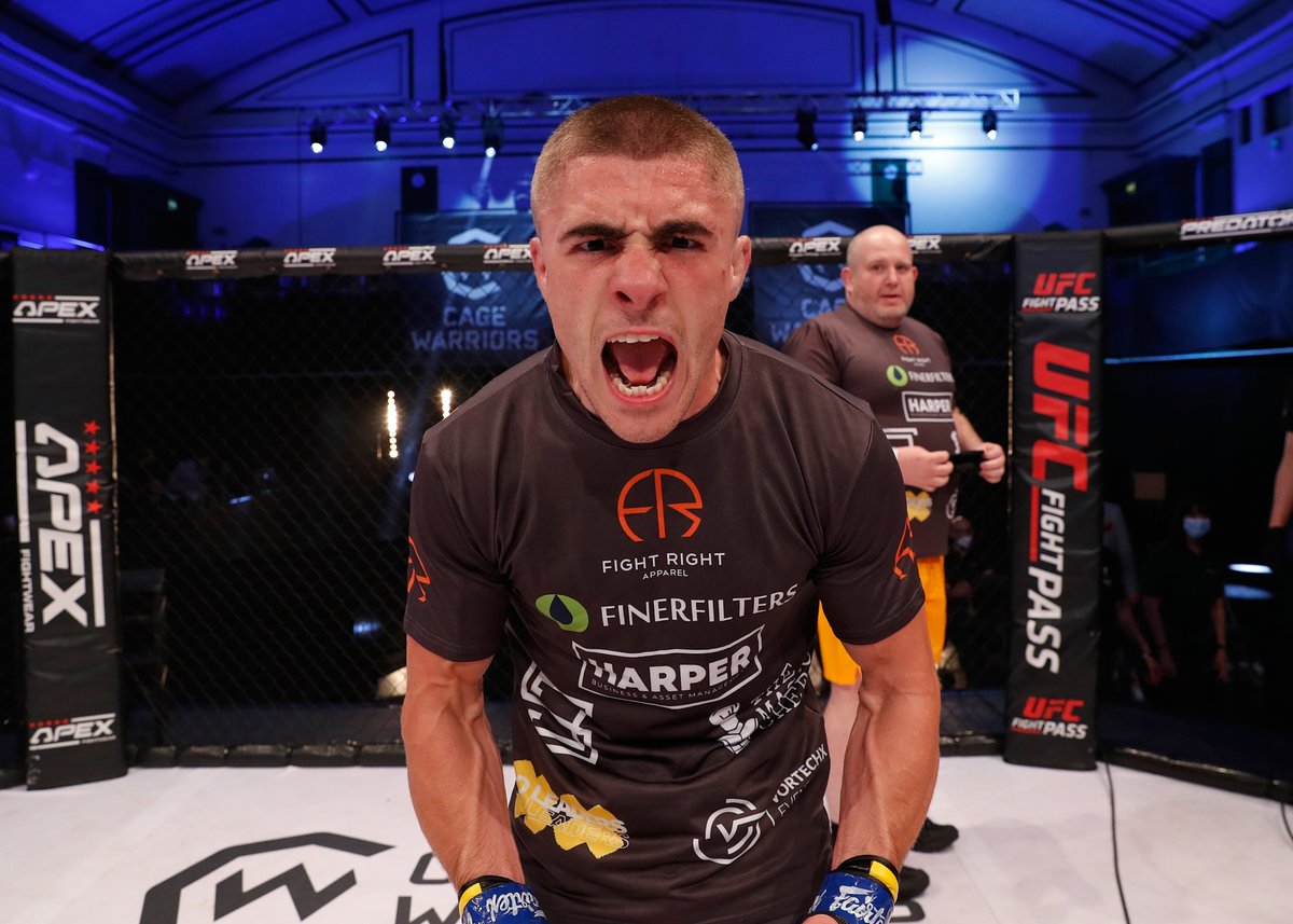 Cage Warriors tweet media