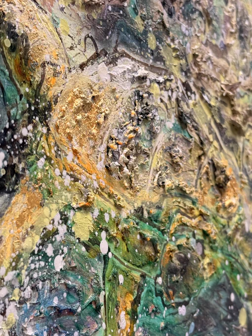 #拡散希望 実は日本デザイナー芸術学院の卒業制作展の真横で、私の推し画家でいらっしゃる水上卓哉さんがご出展なさっています笑。 左側で学生作品を見ながら、右側から卓哉さんの声が聞こえてきて、昨日は頭がバグりかけました
