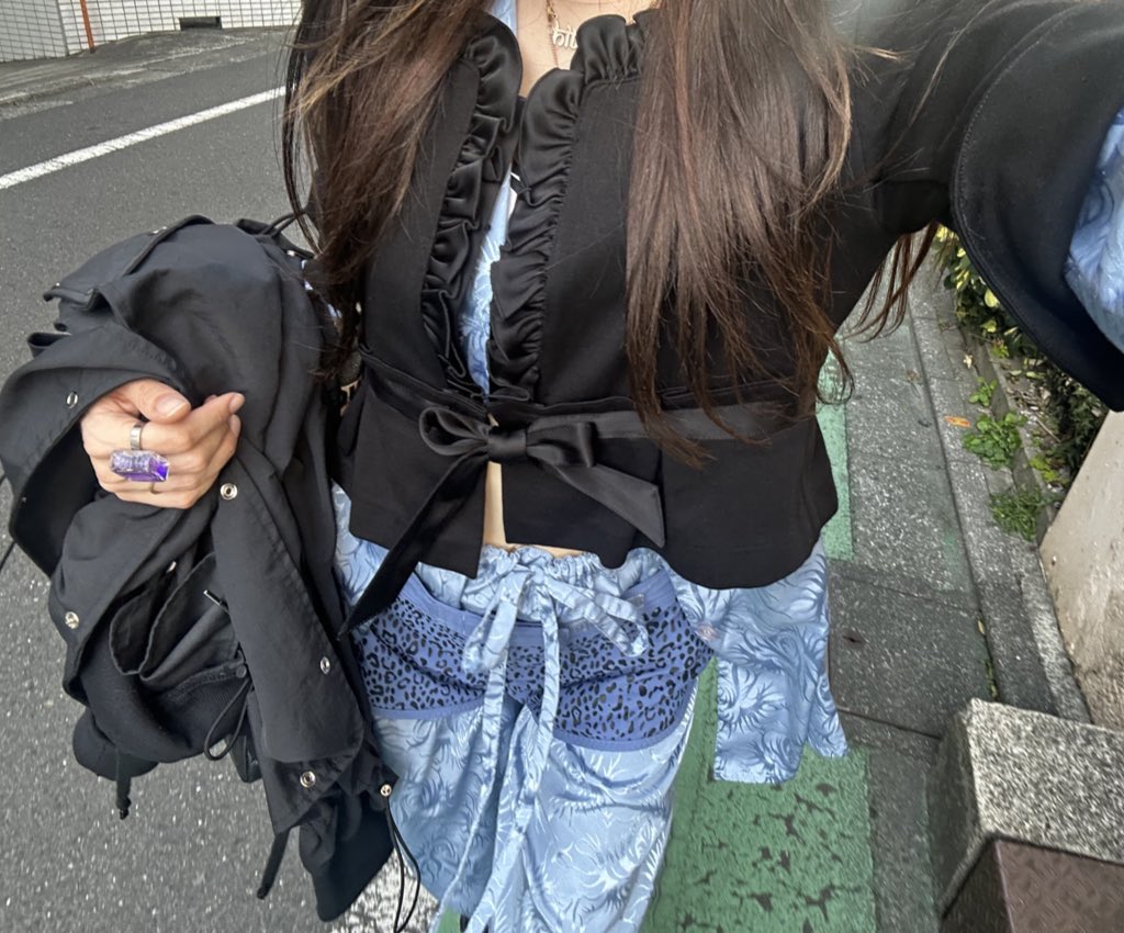 hitomi :::: tweet media