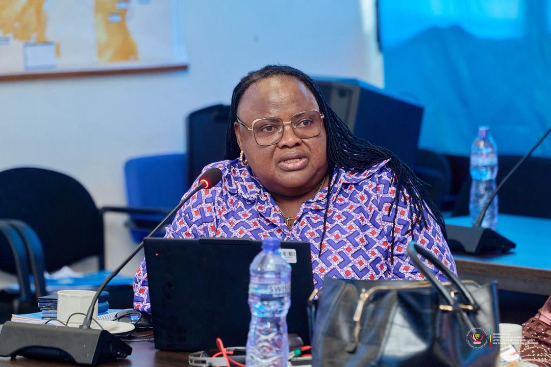 SpecialeYelu's tweet photo. La Commission technique nationale contre la traite des personnes a tenu sa 1ʳᵉ réunion en République Démocratique du Congo.
Coordination renforcée, priorités communes, engagement clair pour protéger les victimes et poursuivre les auteurs.
#StopTraite #RDC #DroitsHumains https://t.co/e1uWLuwai3