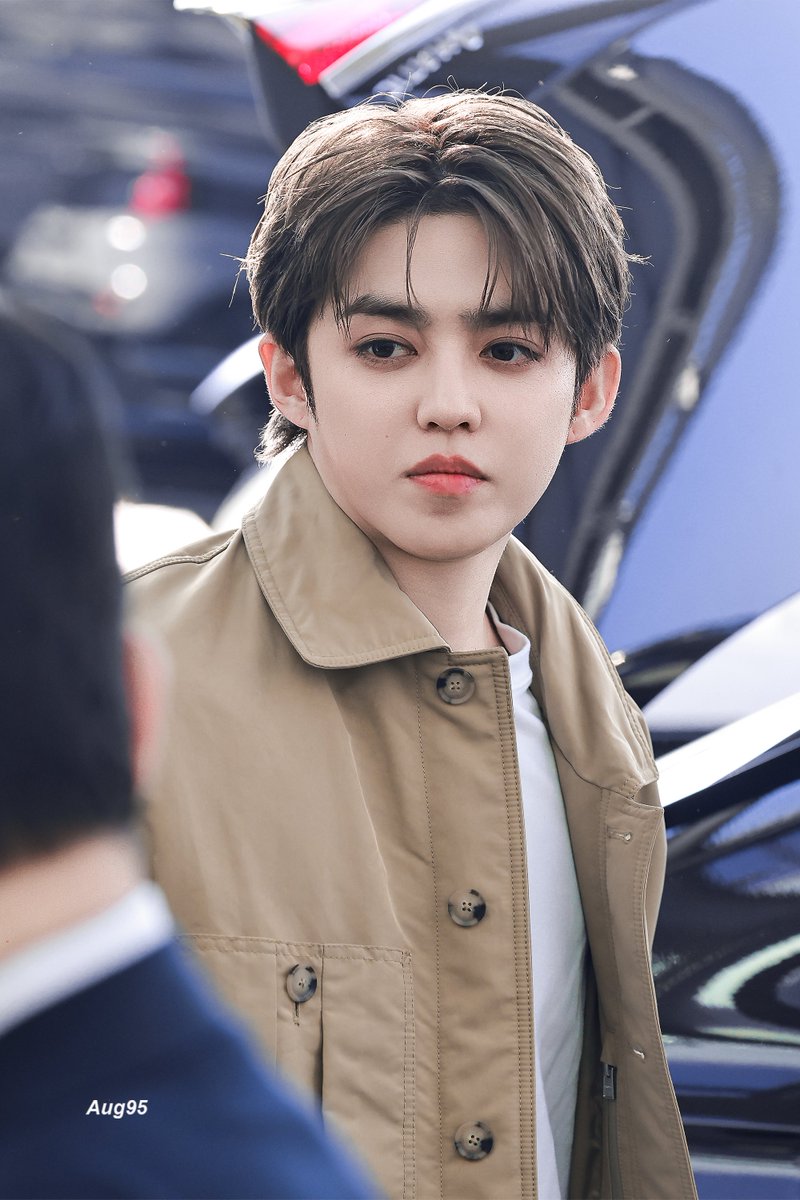 260226 LIN

#SCOUPSxBOSSFW26
#BeYourOwnBOSS
#MilanFashionWeek
<a href="/pledis_17/">세븐틴(SEVENTEEN)</a>

#세븐틴 #SEVENTEEN #최승철 #승철 #에스쿱스