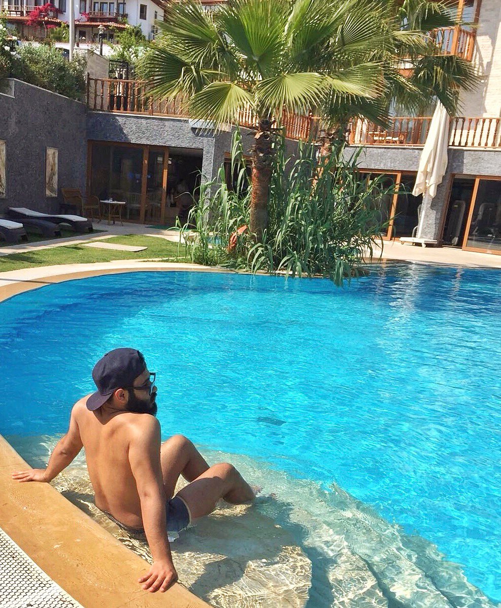 aklvzz's tweet photo. Yaz gelsin diye bağıracağım artık 🥲🌞 #yaz https://t.co/Jw4j4YiyuM