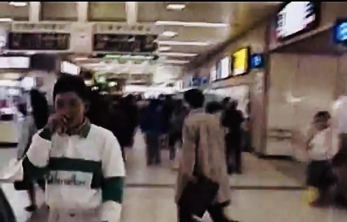 よしとも tweet media