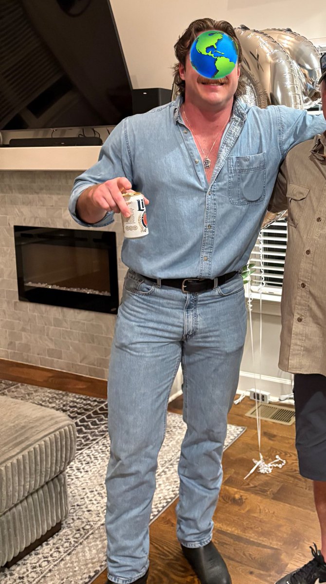 Sink Piss tweet media