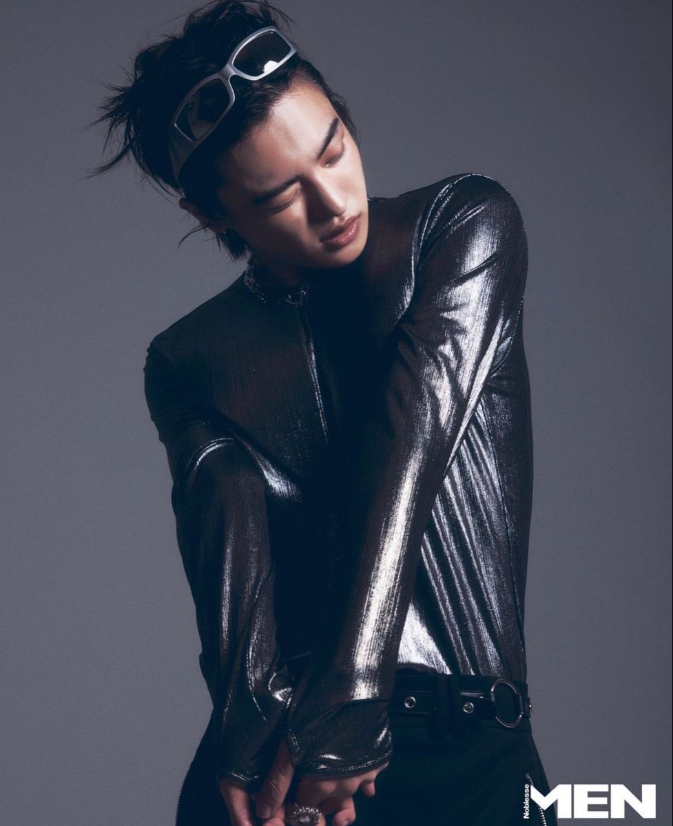 aca ✎ | REST tweet media