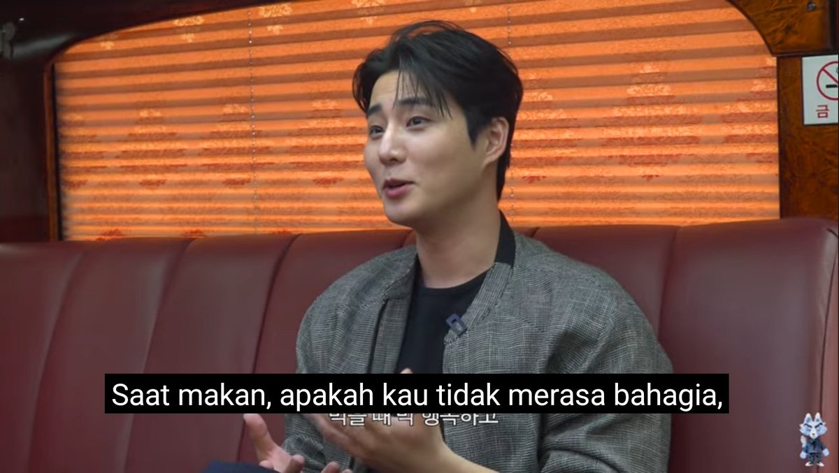 Jadi nafsu makan Jaemin ini kecil, makannya dia makan pas ngerasa laper aja dan Youngk mempertanyakan "kok ada orang makan cuman buat bertahan hidup? Emang ga ada rasa bahagia pas makan?" Wkwkwk 

Kita tau sendiri kalau Youngk ini emng gragas soal makanan 😭