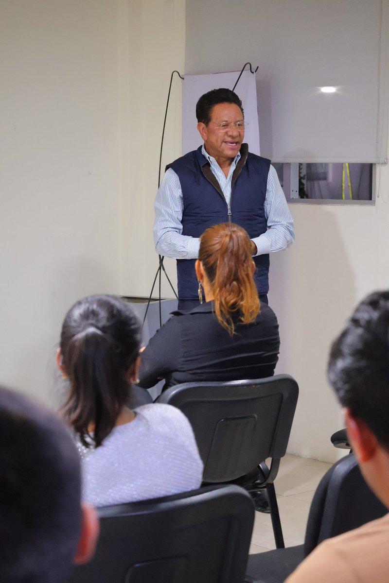 Benjamín Rico tweet media