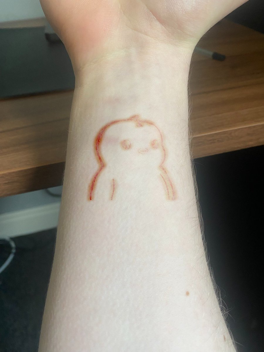 hey <a href="/pudgypenguins/">Pudgy Penguins</a> i got injured &amp; got this scar &amp; now i'm a permanent brand ambassador so can i get some new merch or maybe a lil pudgy perhaps?