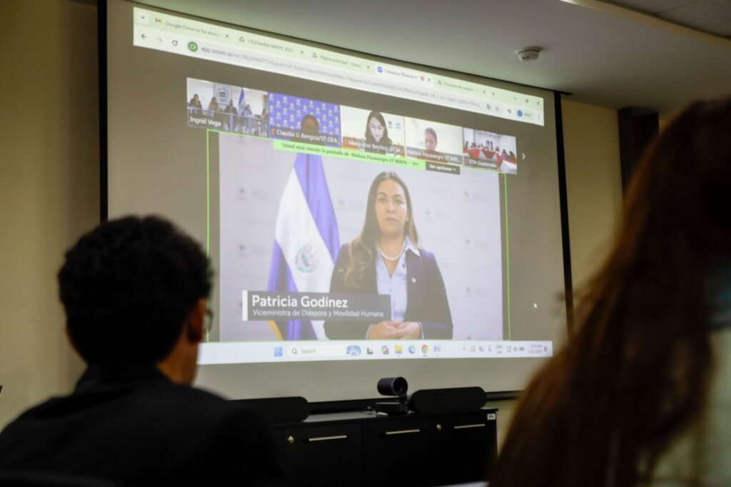 La Viceministra de Diáspora y Movilidad Humana <a href="/PattyNGodinez/">Patricia Godinez</a> reafirmó el compromiso de impulsar un trabajo solidario, articulado y estratégico para construir respuestas más humanas, eficaces y sostenibles.