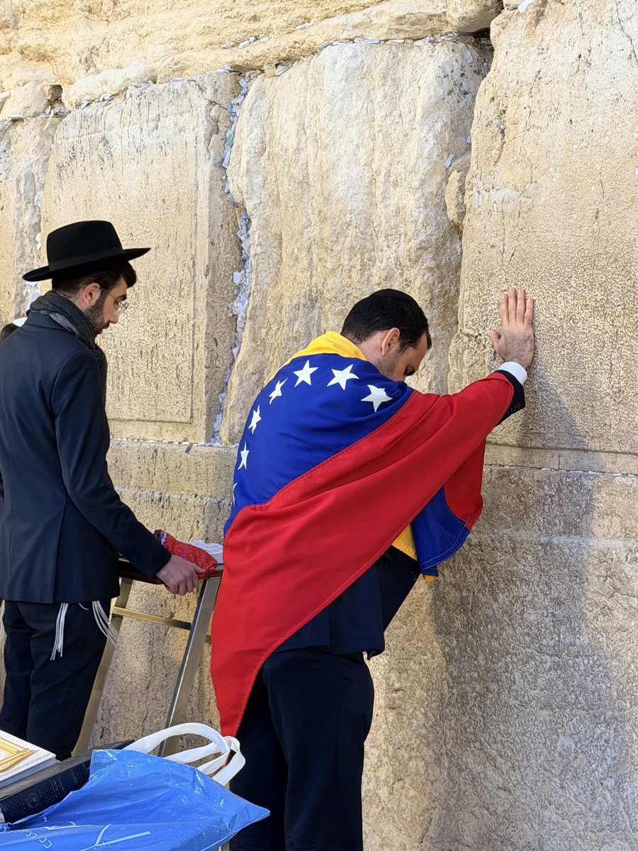 Eduardo Bittar tweet media