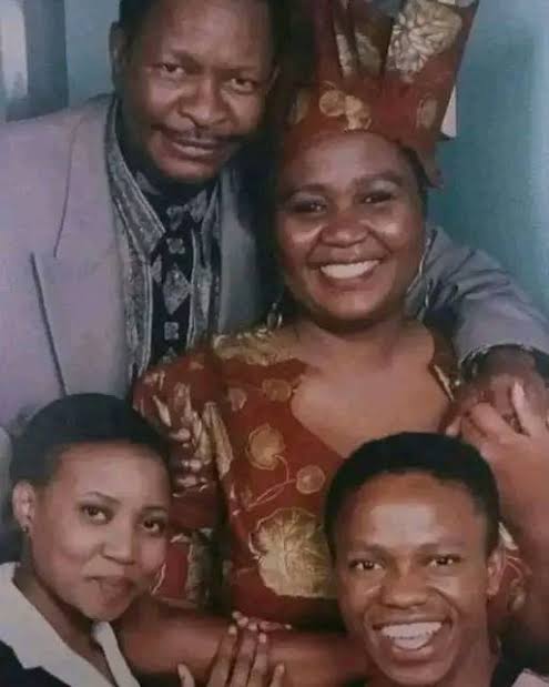 MpiloKhumalo_'s tweet photo. When the writers got it RIGHT! https://t.co/rKTjeTQqO2