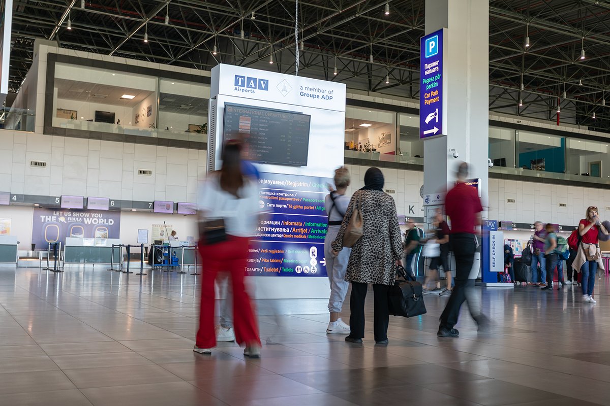 skopjeairport's tweet photo. ๐ซ Eyes on the screen, heart in the clouds.
๐ฅ๏ธ The destination screen reveals paths to new adventures.
Which city is calling your name? ๐โจ
๐น๐ท ๐ฉ๐ช ๐ญ๐ท ๐ธ๐ฐ ๐จ๐ญ ๐ฆ๐น ๐ต๐ฑ ๐ท๐ธ
#DestinationScreenOfTheDay #WanderlustInTransit #SkopjeAirport #OhridAirport #NextStopAdventure #GateDreams https://t.co/PVuyQABJnK