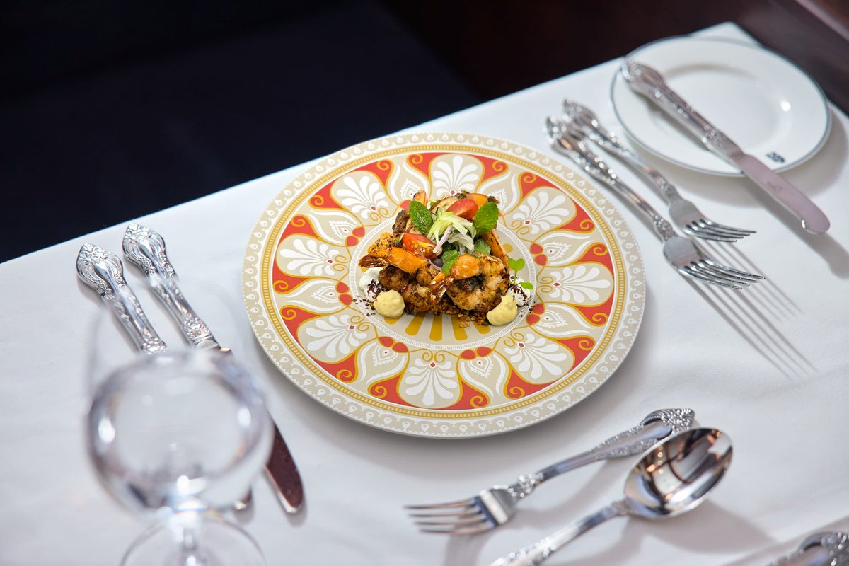 TravelNRelax's tweet photo. 🚂 ALL ABOARD for a five‑course world tour on Legend of the Seas 🌍 Taste your way from China to Italy on Royal Railway! 

If you're ready to taste the world, I’m ready to get you onboard. Contact me at 15385 E 7th Circle to get started 🎟️ https://t.co/OeuiEa6LVg