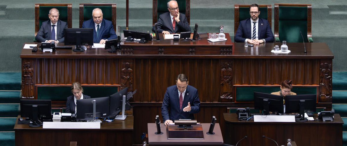 ZbigGniat's tweet image. .@sikorskiradek w #ExposeMSZ: Świadomość tego, kto, co i w jakim celu publikuje, a także solidarność w przeciwdziałaniu #dezinformacji to nasz zbiorowy, patriotyczny obowiązek.
W tej walce ogromnie ważne jest budowanie odporności naszego społeczeństwa.
👉gov.pl/web/dyplomacja…