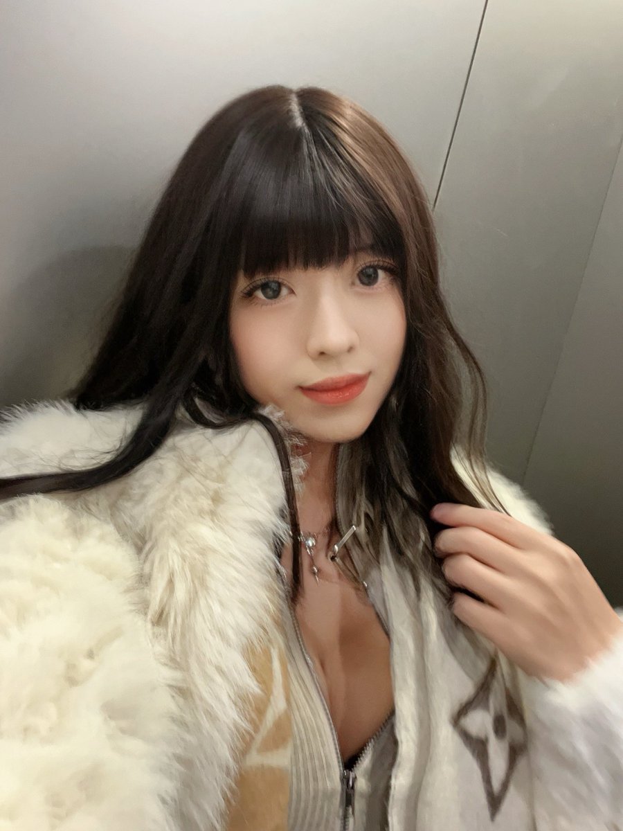 lucyannas鹿西西 tweet media