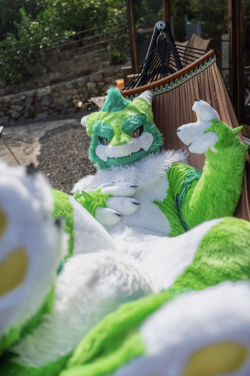 Rishia_21236's tweet photo. #FursuitFriday https://t.co/b5Uf43bTzk