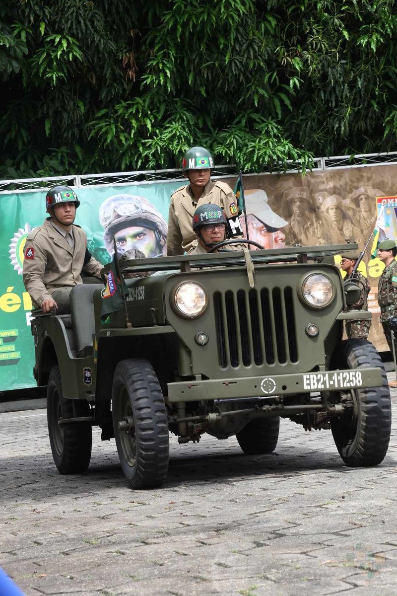 sentandoapua's tweet photo. Exército Brasileiro celebra 81 anos de Monte Castelo em Recife - Defesa em Foco - https://t.co/NmM1TAVWGq
#SentandoAPua #HistóriaMilitar #MonteCastelo #FEB #BrasilNaGuerra #Vitória #Infantaria https://t.co/wkuI46p4D8