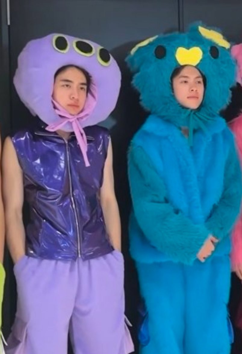 เมะออกสาว เคะออกรบ