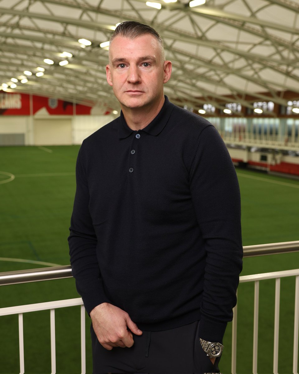 WelshRugbyUnion's tweet photo. 🚨 𝙇𝙤𝙣𝙜 𝘼𝙥𝙥𝙤𝙞𝙣𝙩𝙚𝙙 𝙏𝙚𝙘𝙝𝙣𝙞𝙘𝙖𝙡 𝘿𝙞𝙧𝙚𝙘𝙩𝙤𝙧

Highly regarded Rhys Long to join the WRU as Technical Director, returning to Wales after a decade as a senior strategist and innovator with the FA. 🤝

Croeso adref Rhys 🏴󠁧󠁢󠁷󠁬󠁳󠁿

▶️ https://t.co/E1iLOZLftp

#CymruAmByth