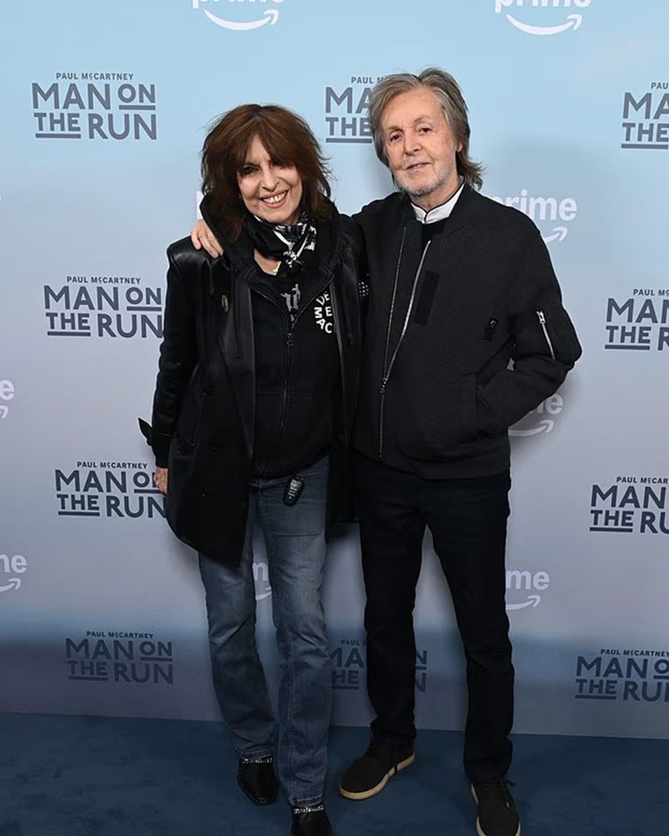 Chrissie Hynde tweet media