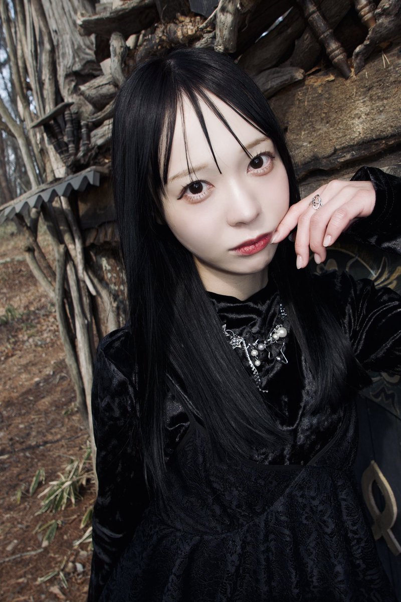 AsIs(アズイズ)Official tweet media