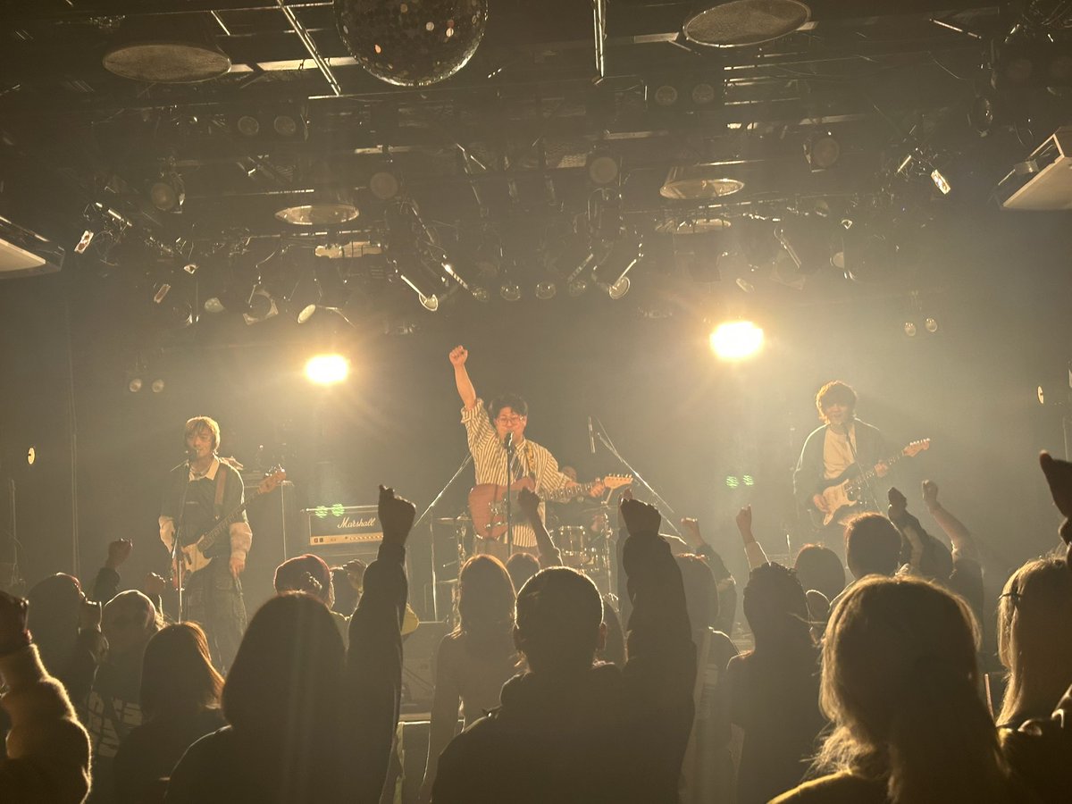 みんな手をあげてくれてる‼️ 大阪MUSEで『遊VI場』に出演してきました